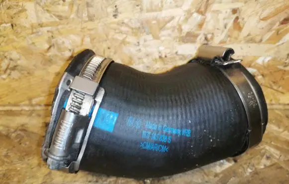 Audi TT TTS Mk2 Intercooler hose/pipe 1K0145838S