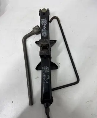 Toyota Avensis T250 Tool set 0911105010