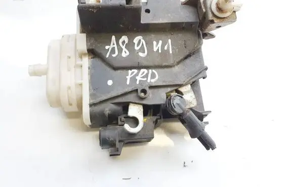 Audi A4 S4 B5 8D Front door lock