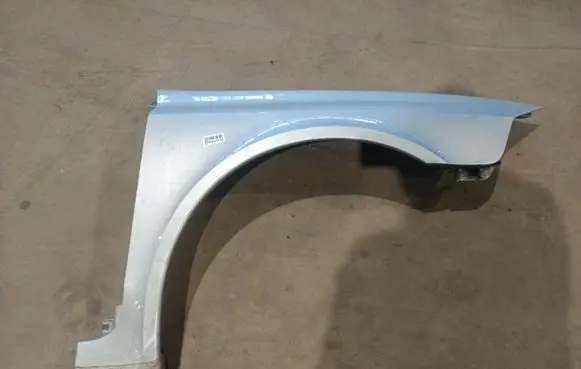 Renault Laguna II Fender 