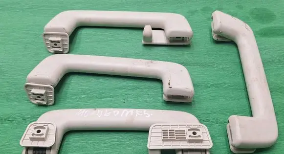 Ford Mondeo MK V A set of handles for the ceiling 