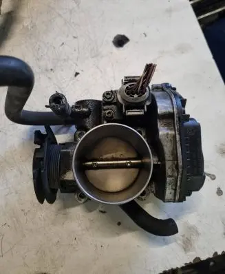 Audi A3 S3 8L Throttle valve 06A133064J 408237111012 164198