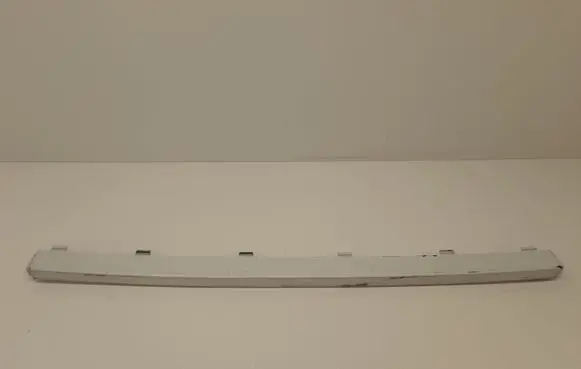 Volvo XC90 Front bumper splitter molding 31383799