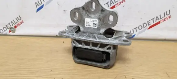 BMW 2 F45 Gearbox mount 6853453
