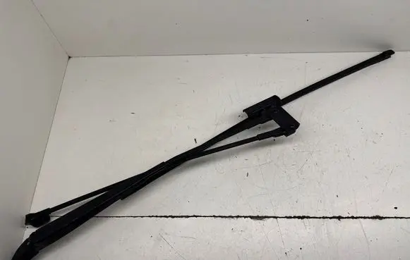 Peugeot 108 Windshield/front glass wiper blade W000039397