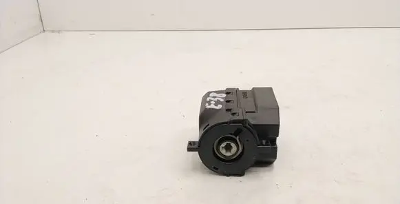 BMW 7 E38 Ignition lock contact 6901961
