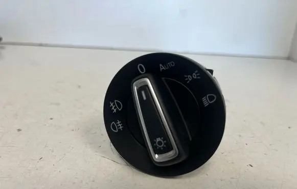 Volkswagen Tiguan Light switch 5G0941431BD
