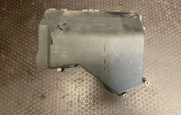 BMW 3 E46 Fuse box cover 7521582