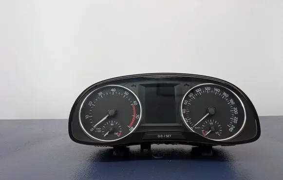 Skoda Fabia Mk3 (NJ) Speedometer (instrument cluster) 6V0920740