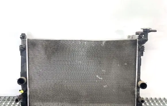 Toyota Camry VIII XV70 Coolant radiator 1220500091