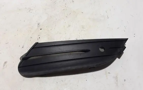 Renault Espace V (RFC) Front bumper lower grill 622568681R