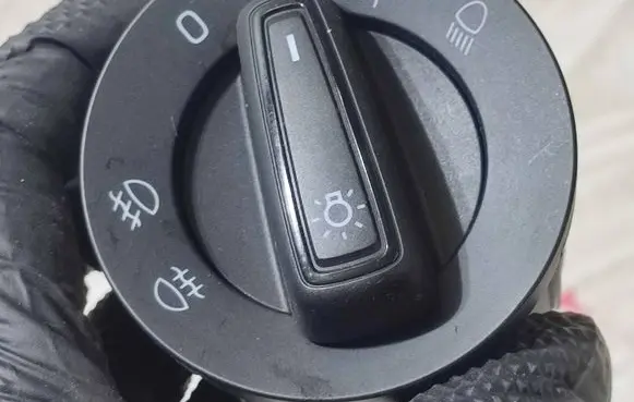 Skoda Scala Light switch 565941431C