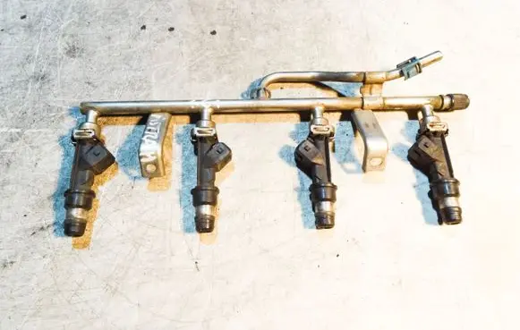 Opel Astra H Fuel main line pipe 0280156180 D205B