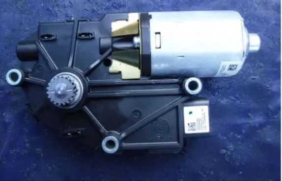 Ford Edge II Sunroof motor/actuator FT4B15B689BA