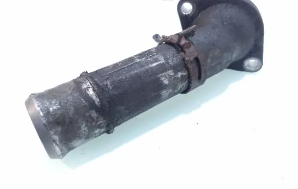 Subaru Legacy Thermostat housing 