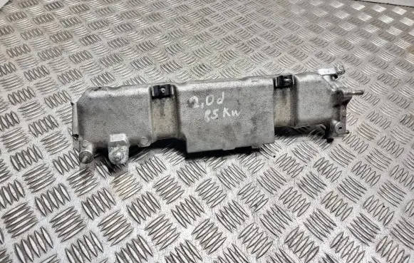 Toyota Avensis T250 Intake manifold
