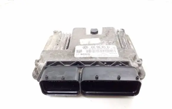 Volkswagen Golf V Engine control unit/module 03G906021QJ 0281014064