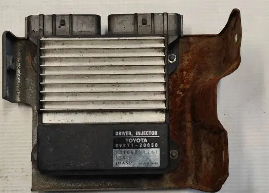 Toyota Land Cruiser (J120) Fuel injection control unit/module 8987120050 1310001261