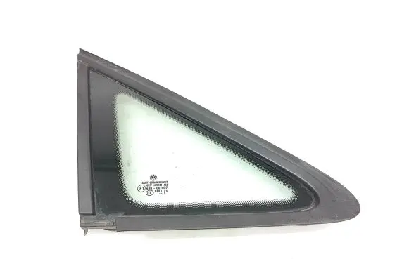 Volkswagen Caddy Front triangle window/glass 43R001057 E000184 DOT2723100AS2