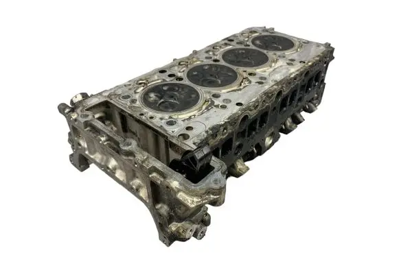 Mercedes-Benz E W212 Engine head R6510160201 651925