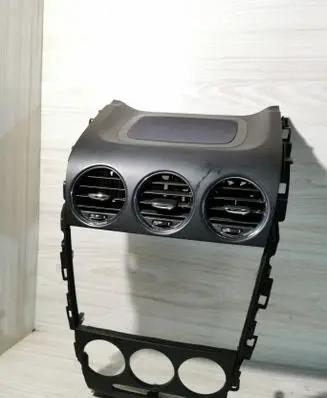 Mazda CX-7 Dash center air vent grill 
