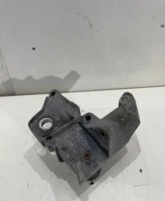 Volvo XC60 Engine mounting bracket 6G926P096EC FFB9A A1S18C03F0