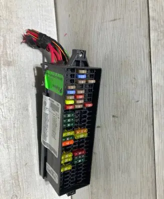 Volkswagen Beetle A5 Fuse module 5c1970000b
