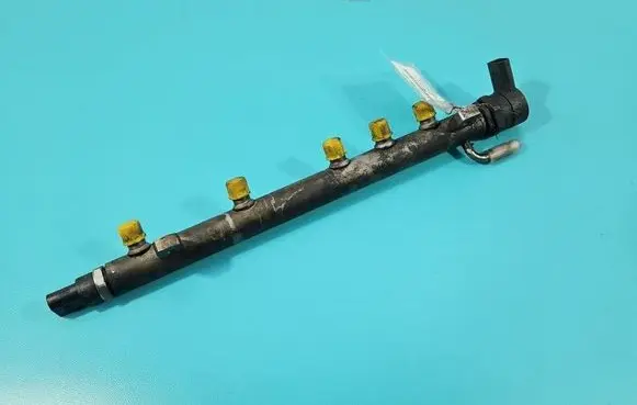 Mercedes-Benz B W245 Fuel main line pipe A6400701295 IMPRK1556101