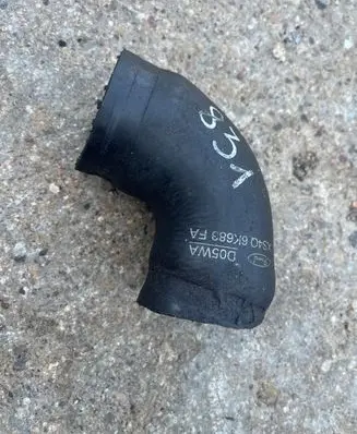 Ford Focus Intercooler hose/pipe