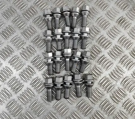 Polestar 2 Nuts/bolts 31423735