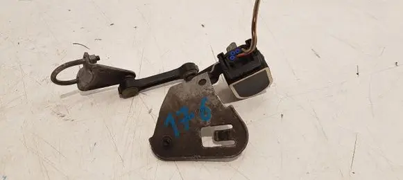 Mercedes-Benz A W176 Headlight/headlamp level sensor A00045429918