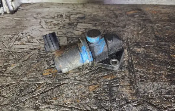 Ford Mondeo MK II Idle control valve (regulator) 9F715BA XM2U 0L29
