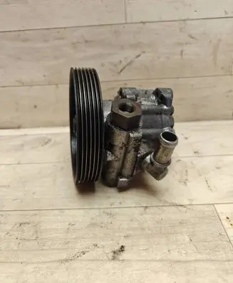 Peugeot 807 Power steering pump 9647983580 7692955188