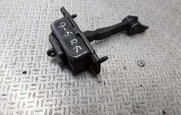 Saab 9-5 Rear door check strap stopper