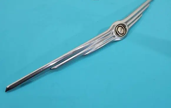 Chrysler Voyager Front bumper upper radiator grill 55370000AA IMPRK1441214