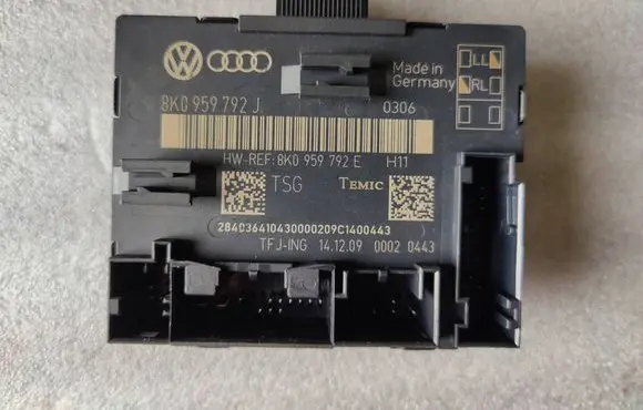 Audi A4 S4 B8 8K Door control unit/module 8K0959792J 8K0959792E