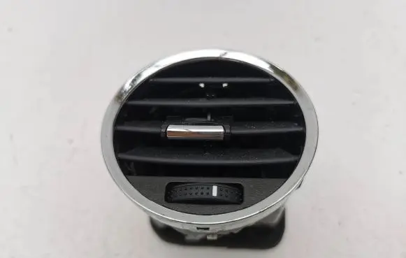 Opel Antara Dash center air vent grill 96661704
