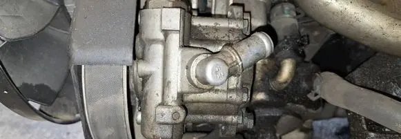 Audi A4 S4 B5 8D Power steering pump