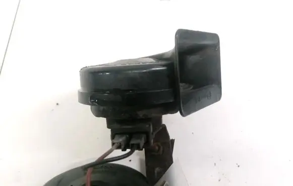 Volkswagen PASSAT B5 Horn signal E20092018