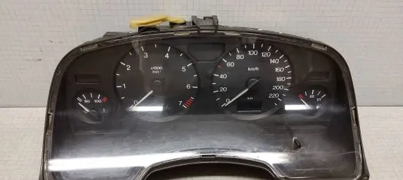 Opel Zafira A Speedometer (instrument cluster) 09228762ER 90589916 D101000