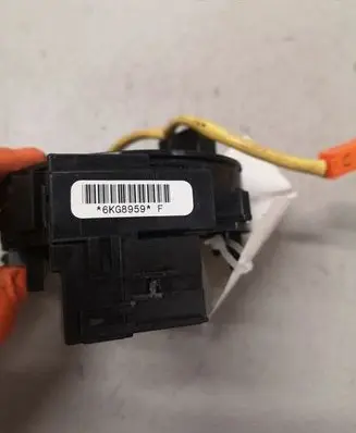 Toyota Avensis T250 Airbag slip ring squib (SRS ring) 6KG8959