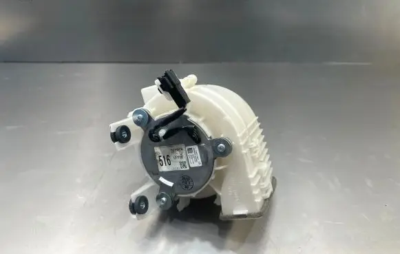 Toyota Auris E180 Hybrid/electric vehicle battery fan G923012010 1173005162