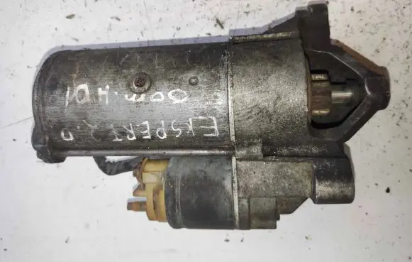 Peugeot Expert Starter motor D7R27