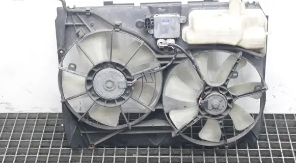 Lexus RX 330 - 350 - 400H Radiator cooling fan shroud 1227508551 8925748020