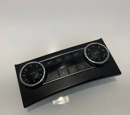 Mercedes-Benz C W204 Climate control unit A2049004003 03HW3810 SW261000