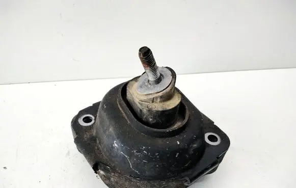 BMW X3 E83 Engine mount bracket 3453257 22113453257