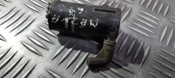 Mazda 626 Windscreen/windshield washer pump 8603102140 860310-2140