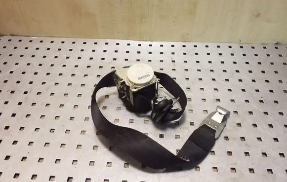 Ford Galaxy Rear seatbelt