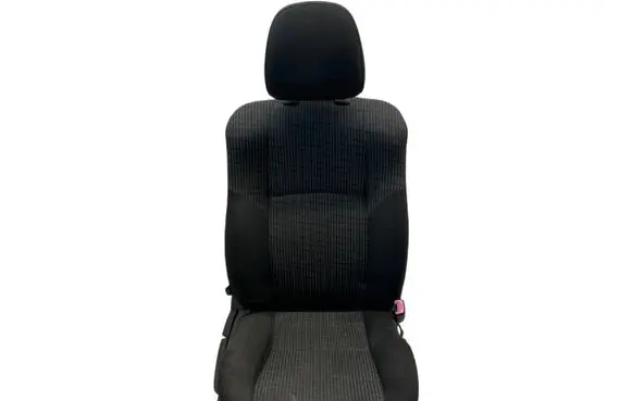 Toyota Avensis T270 Front passenger seat 