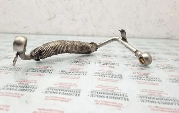 Coolant pipe/hose